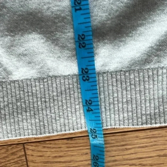 ❤️2/$50❤️[L]Abercrombie &  Fitch Ruffled Sleeves Cotton Blend L S Sweater - Picture 8 of 9